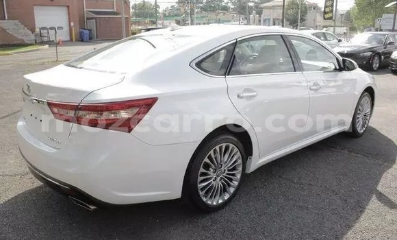 Comprar Usado Toyota Avalon Branco Carro em Maputo em Maputo Comprar Usado Toyota Avalon Branco Carro em Maputo em Maputo