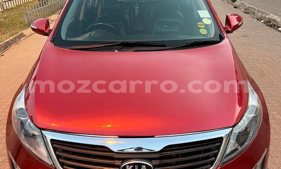 Buy Used Kia Sportage Red Car in Maputo in Maputo Buy Used Kia Sportage Red Car in Maputo in Maputo