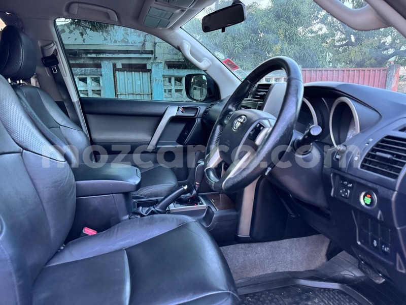 Big with watermark toyota land cruiser prado maputo maputo 39548