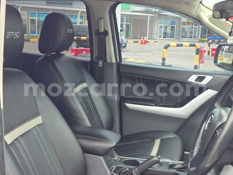 Big with watermark mazda bt 50 maputo maputo 39554