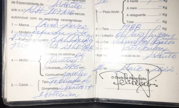 Buy Used Land Rover Defender Red Car in Maputo in Maputo Buy Used Land Rover Defender Red Car in Maputo in Maputo