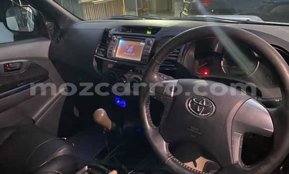 Buy Used Toyota Hilux White Car in Maputo in Maputo Buy Used Toyota Hilux White Car in Maputo in Maputo