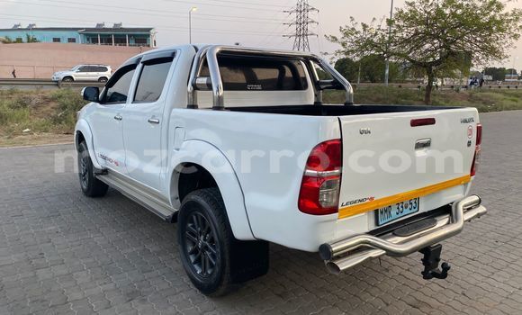 Buy Used Toyota Hilux White Car in Maputo in Maputo Buy Used Toyota Hilux White Car in Maputo in Maputo