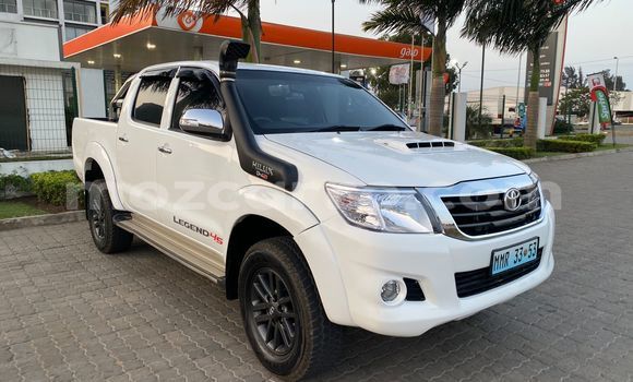 Buy Used Toyota Hilux White Car in Maputo in Maputo Buy Used Toyota Hilux White Car in Maputo in Maputo