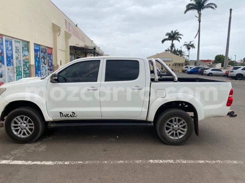 Big with watermark toyota hilux maputo maputo 39565