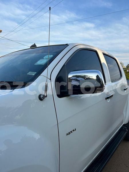 Big with watermark isuzu d max maputo maputo 39571