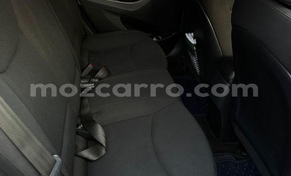 Tenga Tsaru Hyundai Elantra Tsvuku Mota in Maputo in Maputo Tenga Tsaru Hyundai Elantra Tsvuku Mota in Maputo in Maputo