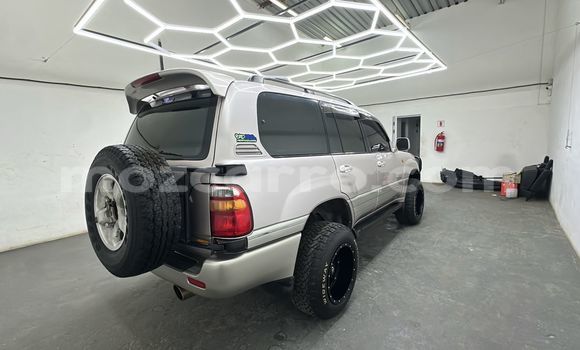 Nunua Ilio tumika Toyota Land Cruiser Other Gari ndani ya Maputo nchini Maputo