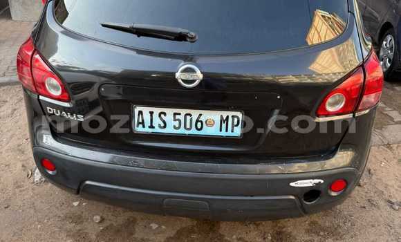 Nunua Ilio tumika Nissan Dualis Nyeusi Gari ndani ya Maputo nchini Maputo Nunua Ilio tumika Nissan Dualis Nyeusi Gari ndani ya Maputo nchini Maputo