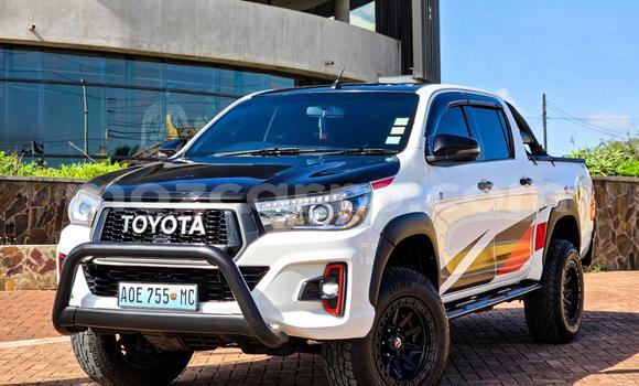 Tenga Tsaru Toyota Hilux Chena Mota in Maputo in Maputo Tenga Tsaru Toyota Hilux Chena Mota in Maputo in Maputo