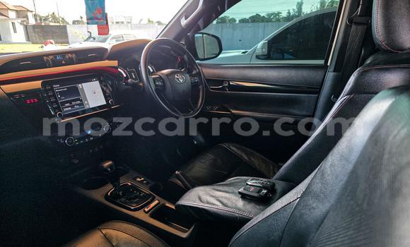 Tenga Tsaru Toyota Hilux Chena Mota in Maputo in Maputo Tenga Tsaru Toyota Hilux Chena Mota in Maputo in Maputo