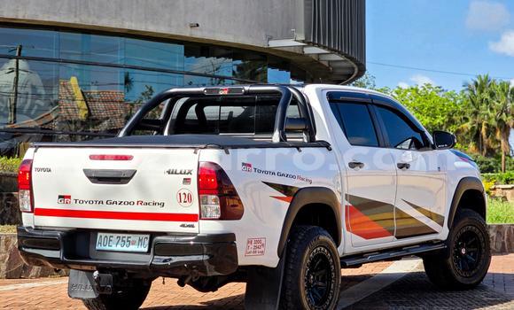 Tenga Tsaru Toyota Hilux Chena Mota in Maputo in Maputo Tenga Tsaru Toyota Hilux Chena Mota in Maputo in Maputo