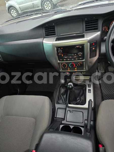 Big with watermark nissan patrol maputo maputo 39603