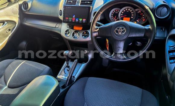 Nunua Ilio tumika Toyota RAV4 Nyeusi Gari ndani ya Maputo nchini Maputo Nunua Ilio tumika Toyota RAV4 Nyeusi Gari ndani ya Maputo nchini Maputo