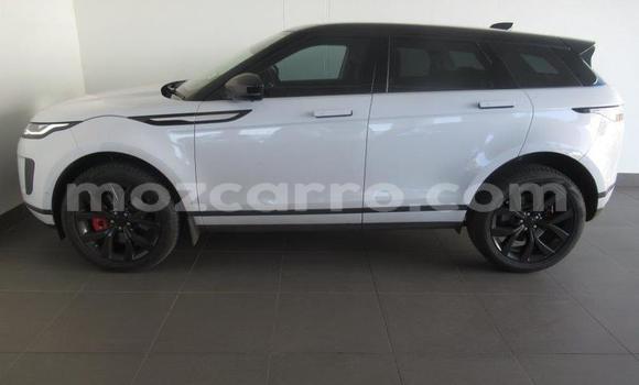 Tenga Tsaru Land Rover Range Rover Evoque Chena Mota in Maputo in Maputo Tenga Tsaru Land Rover Range Rover Evoque Chena Mota in Maputo in Maputo