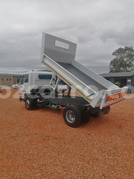 Big with watermark nissan ud maputo maputo 39617