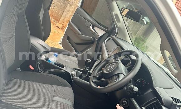 Buy Used Mazda BT-50 White Car in Maputo in Maputo Buy Used Mazda BT-50 White Car in Maputo in Maputo