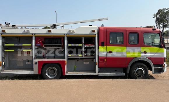 Nunua Mpya AMC Hornet Other Gari ndani ya Maputo nchini Maputo Nunua Mpya AMC Hornet Other Gari ndani ya Maputo nchini Maputo