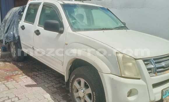 Buy Used Isuzu KB White Car in Maputo in Maputo Buy Used Isuzu KB White Car in Maputo in Maputo