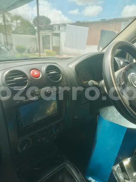 Big with watermark isuzu kb maputo maputo 39630