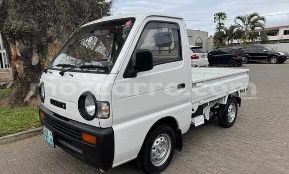 Buy Used Suzuki Fronx White Car in Maputo in Maputo