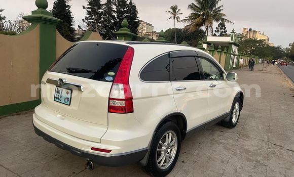 Comprar Usado Honda CR-V Branco Carro em Maputo em Maputo Comprar Usado Honda CR-V Branco Carro em Maputo em Maputo