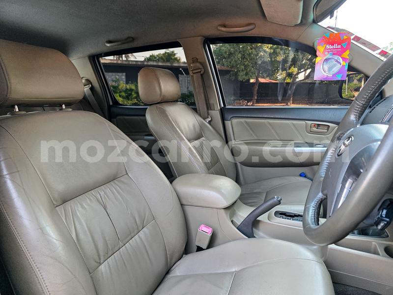 Big with watermark toyota hilux maputo maputo 39750