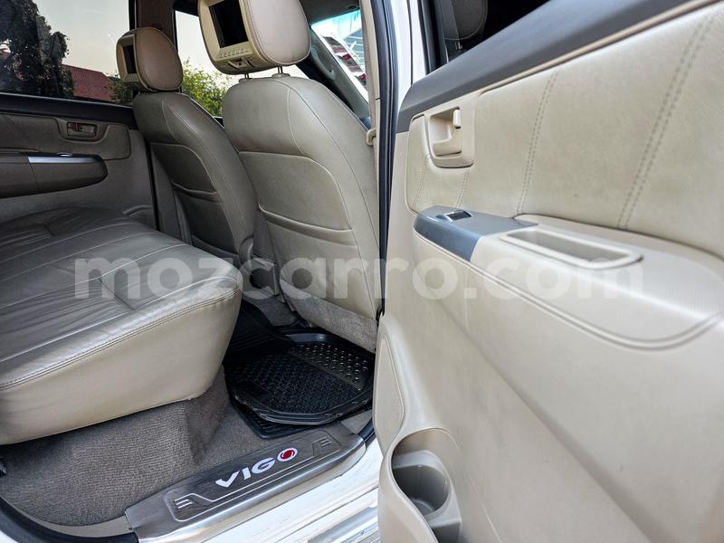 Big with watermark toyota hilux maputo maputo 39750
