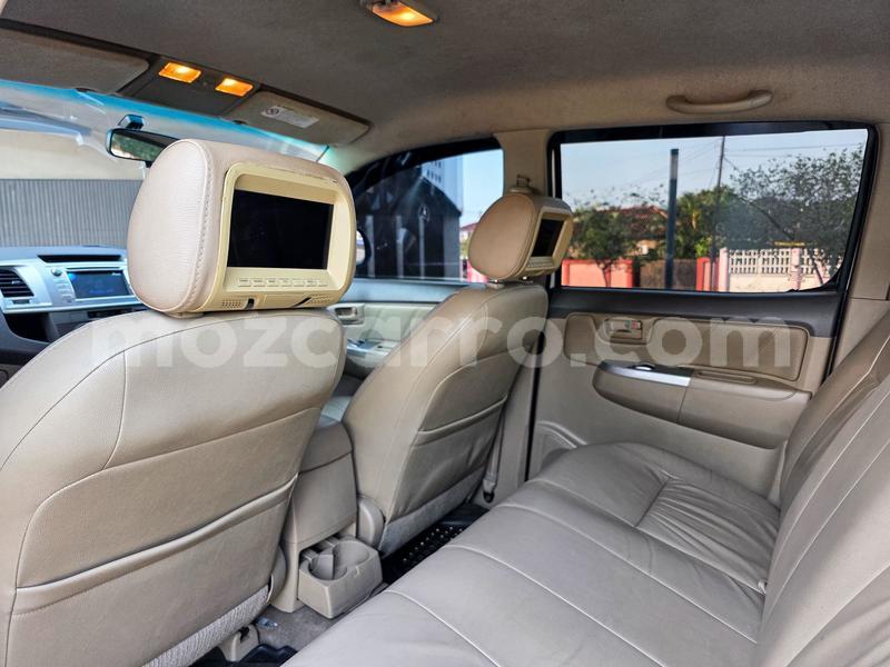 Big with watermark toyota hilux maputo maputo 39750