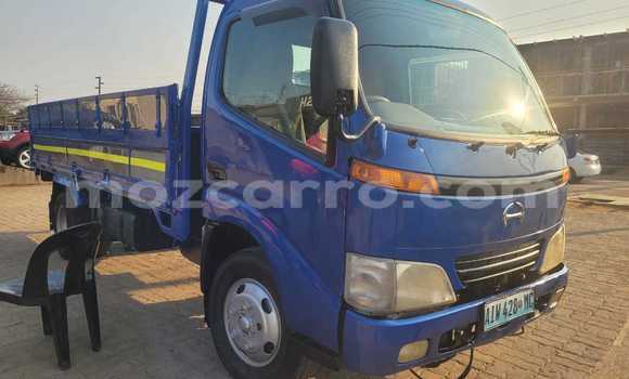 Comprar Usado Toyota Dyna Azul Carro em Maputo em Maputo Comprar Usado Toyota Dyna Azul Carro em Maputo em Maputo