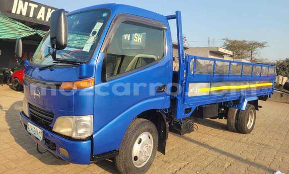 Comprar Usado Toyota Dyna Azul Carro em Maputo em Maputo Comprar Usado Toyota Dyna Azul Carro em Maputo em Maputo