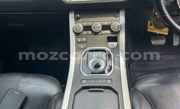 Tenga Tsaru Range Rover Evoque Tsvuku Mota in Maputo in Maputo Tenga Tsaru Range Rover Evoque Tsvuku Mota in Maputo in Maputo