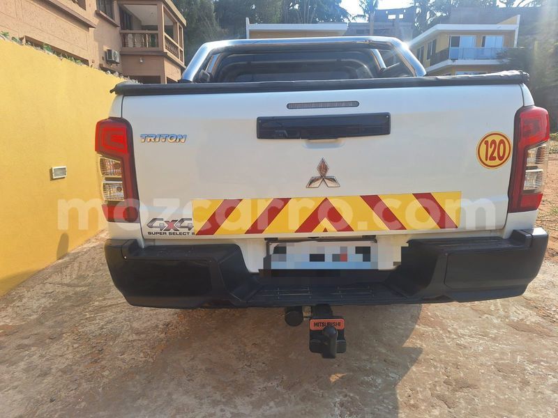 Big with watermark mitsubishi triton maputo maputo 39780