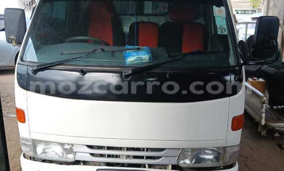 Nunua Ilio tumika Toyota Dyna Nyeupe Gari ndani ya Maputo nchini Maputo Nunua Ilio tumika Toyota Dyna Nyeupe Gari ndani ya Maputo nchini Maputo