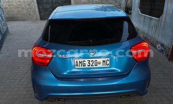 Comprar Usado Mercedes‒Benz A-Class Azul Carro em Maputo em Maputo Comprar Usado Mercedes‒Benz A-Class Azul Carro em Maputo em Maputo