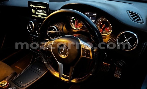 Comprar Usado Mercedes‒Benz A-Class Azul Carro em Maputo em Maputo Comprar Usado Mercedes‒Benz A-Class Azul Carro em Maputo em Maputo