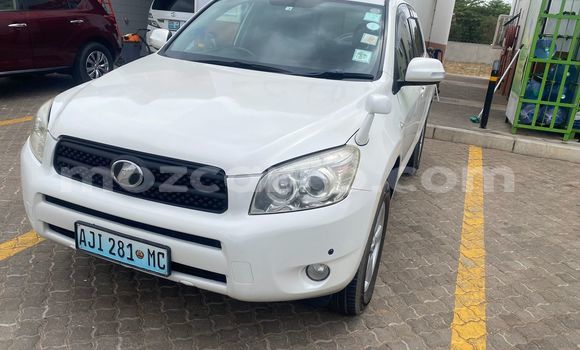 Buy Used Toyota RAV4 White Car in Maputo in Maputo Buy Used Toyota RAV4 White Car in Maputo in Maputo