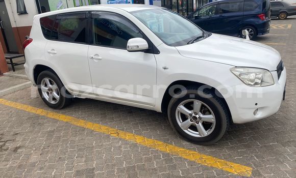 Buy Used Toyota RAV4 White Car in Maputo in Maputo Buy Used Toyota RAV4 White Car in Maputo in Maputo