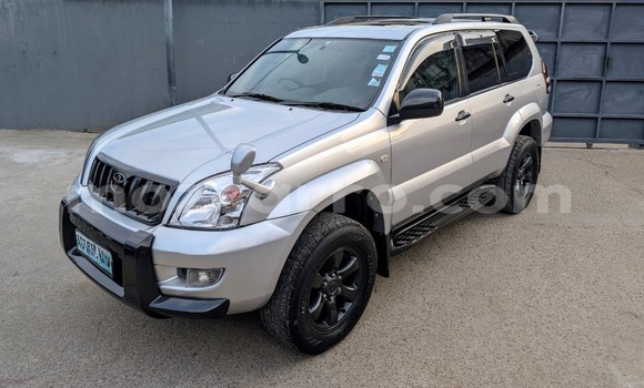 Nunua Ilio tumika Toyota Land Cruiser Prado Other Gari ndani ya Maputo nchini Maputo Nunua Ilio tumika Toyota Land Cruiser Prado Other Gari ndani ya Maputo nchini Maputo