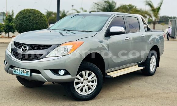 Nunua Ilio tumika Mazda BT-50 Nyingine Gari ndani ya Maputo nchini Maputo