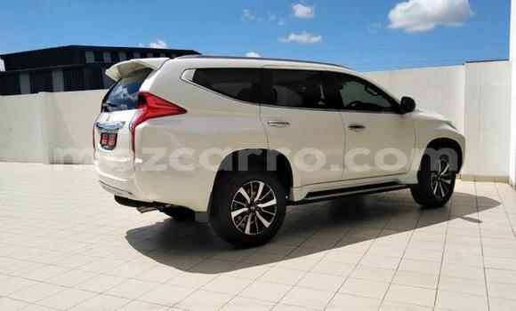 Tenga Tsaru Mitsubishi Pajero Chena Mota in Xai-Xai in Gaza Tenga Tsaru Mitsubishi Pajero Chena Mota in Xai-Xai in Gaza