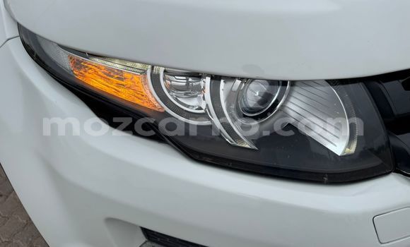 Nunua Ilio tumika Range Rover Range Rover Nyeupe Gari ndani ya Maputo nchini Maputo Nunua Ilio tumika Range Rover Range Rover Nyeupe Gari ndani ya Maputo nchini Maputo