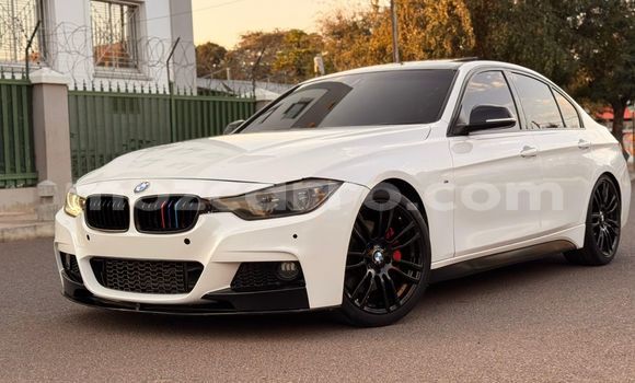 Comprar Usado BMW 3200 Branco Carro em Maputo em Maputo Comprar Usado BMW 3200 Branco Carro em Maputo em Maputo
