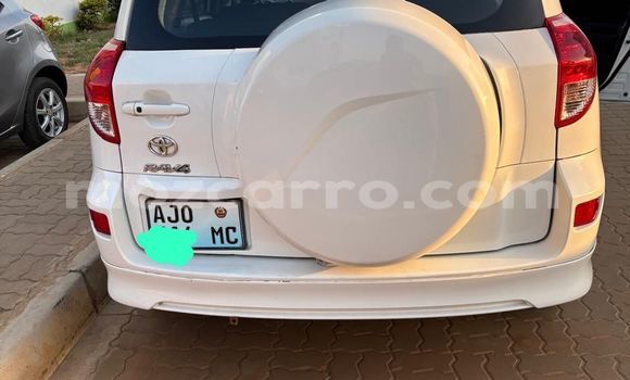 Tenga Tsaru Toyota RAV4 Chena Mota in Maputo in Maputo Tenga Tsaru Toyota RAV4 Chena Mota in Maputo in Maputo