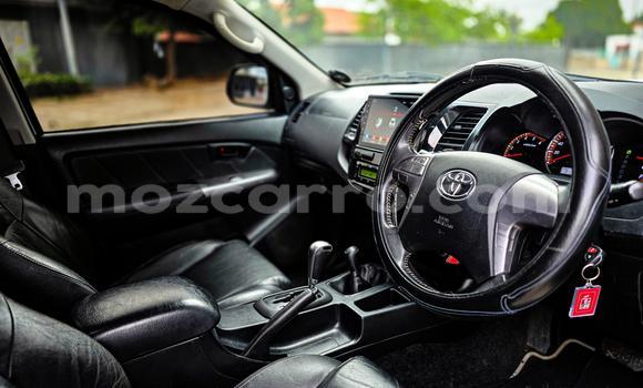 Tenga Tsaru Toyota Hilux Chena Mota in Maputo in Maputo Tenga Tsaru Toyota Hilux Chena Mota in Maputo in Maputo