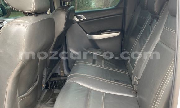 Tenga Tsaru Mazda BT-50 Chena Mota in Maputo in Maputo Tenga Tsaru Mazda BT-50 Chena Mota in Maputo in Maputo