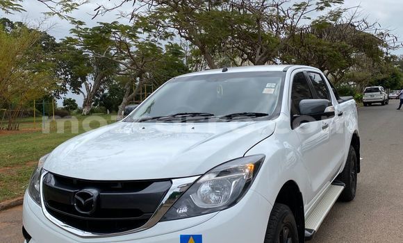 Tenga Tsaru Mazda BT-50 Chena Mota in Maputo in Maputo Tenga Tsaru Mazda BT-50 Chena Mota in Maputo in Maputo