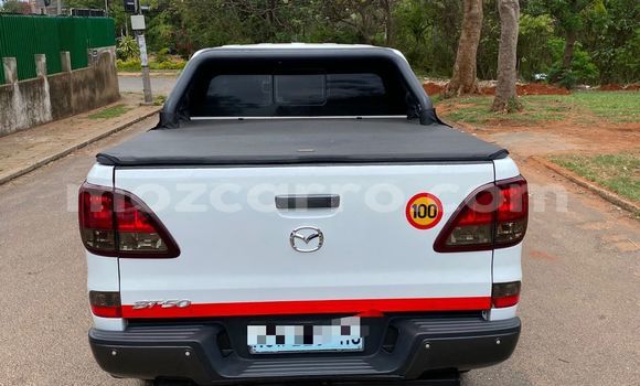 Tenga Tsaru Mazda BT-50 Chena Mota in Maputo in Maputo Tenga Tsaru Mazda BT-50 Chena Mota in Maputo in Maputo