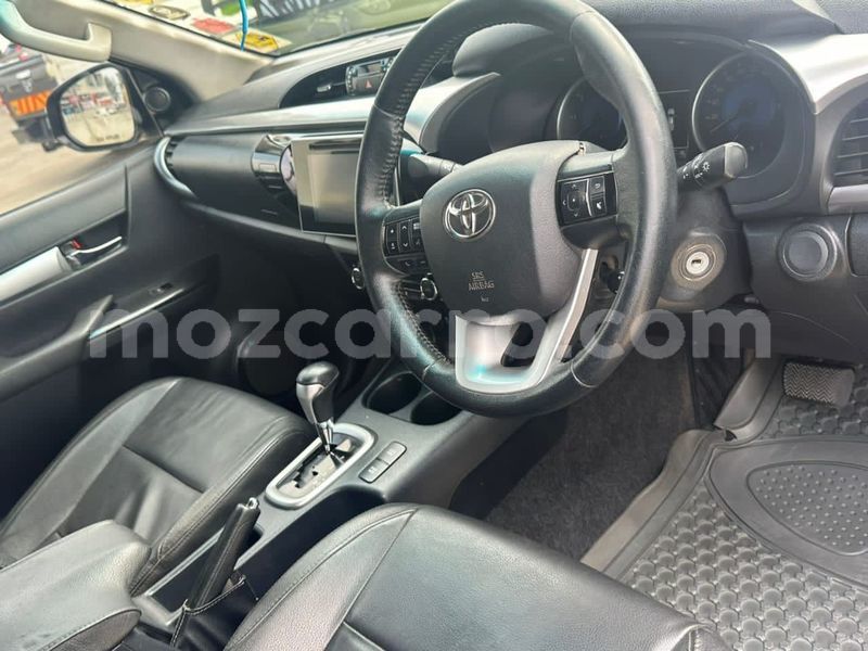 Big with watermark toyota hilux maputo maputo 39849