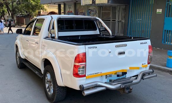 Buy Used Toyota Hilux White Car in Maputo in Maputo Buy Used Toyota Hilux White Car in Maputo in Maputo